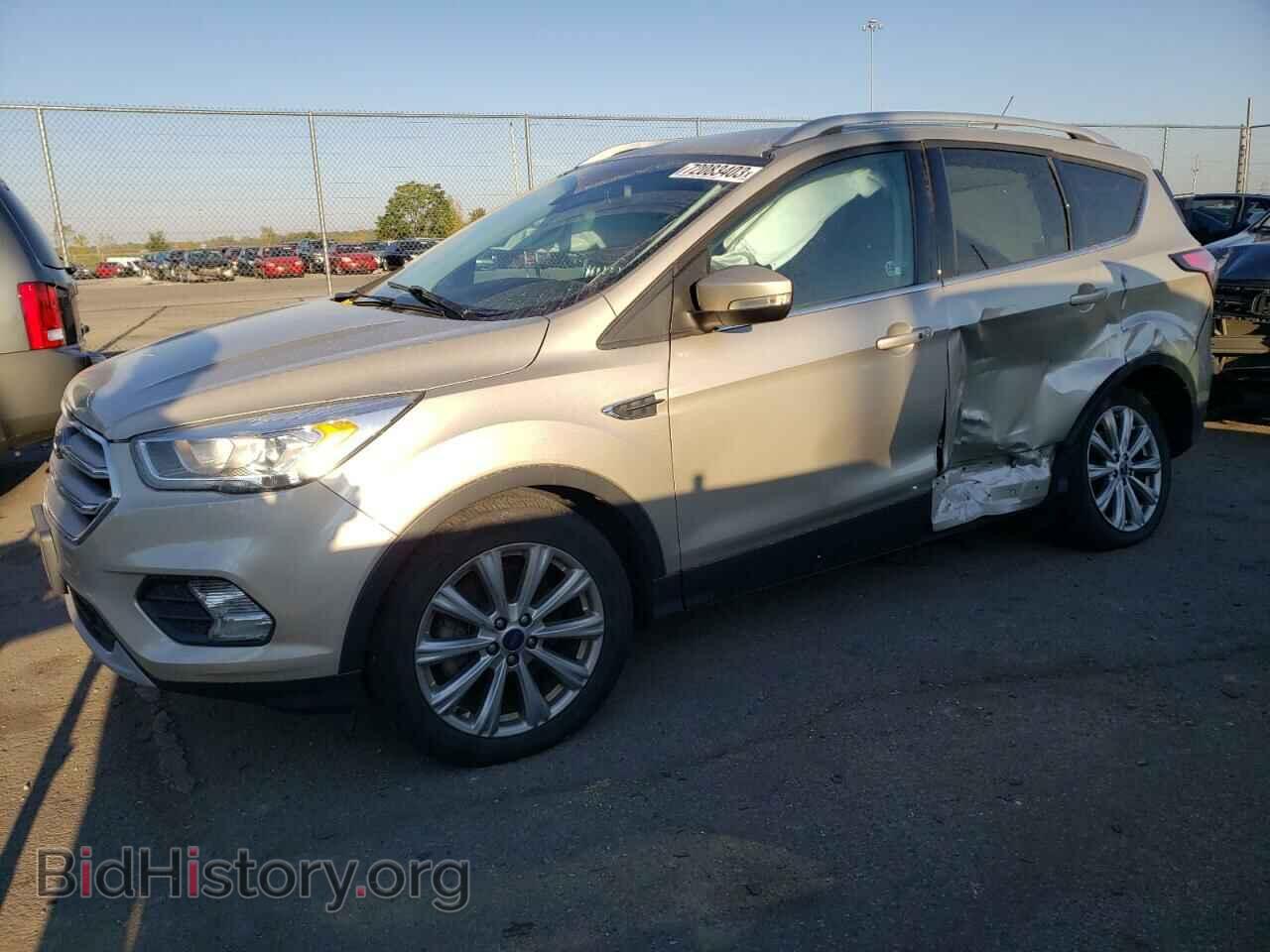 Фотография 1FMCU0J92HUB76871 - FORD ESCAPE 2017