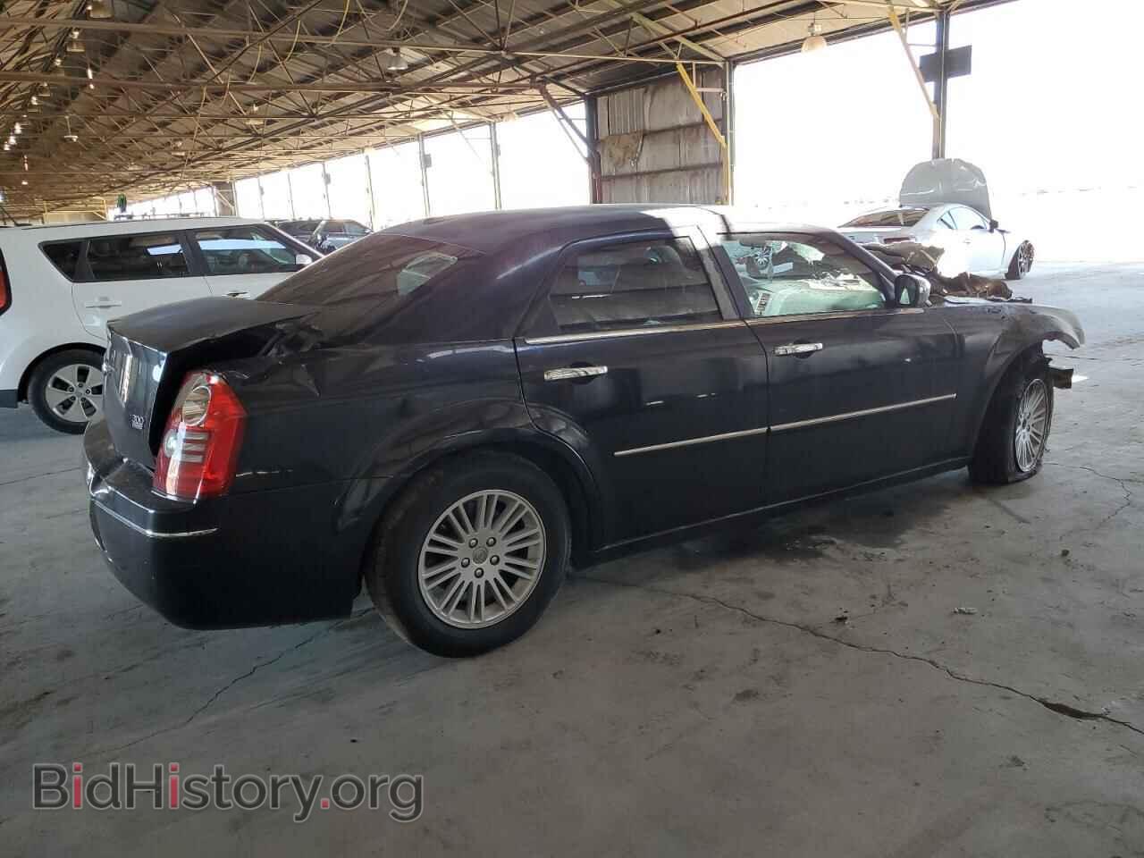 2010 CHRYSLER 300 - VIN: 2C3CA5CV4AH263186 - Фото 3