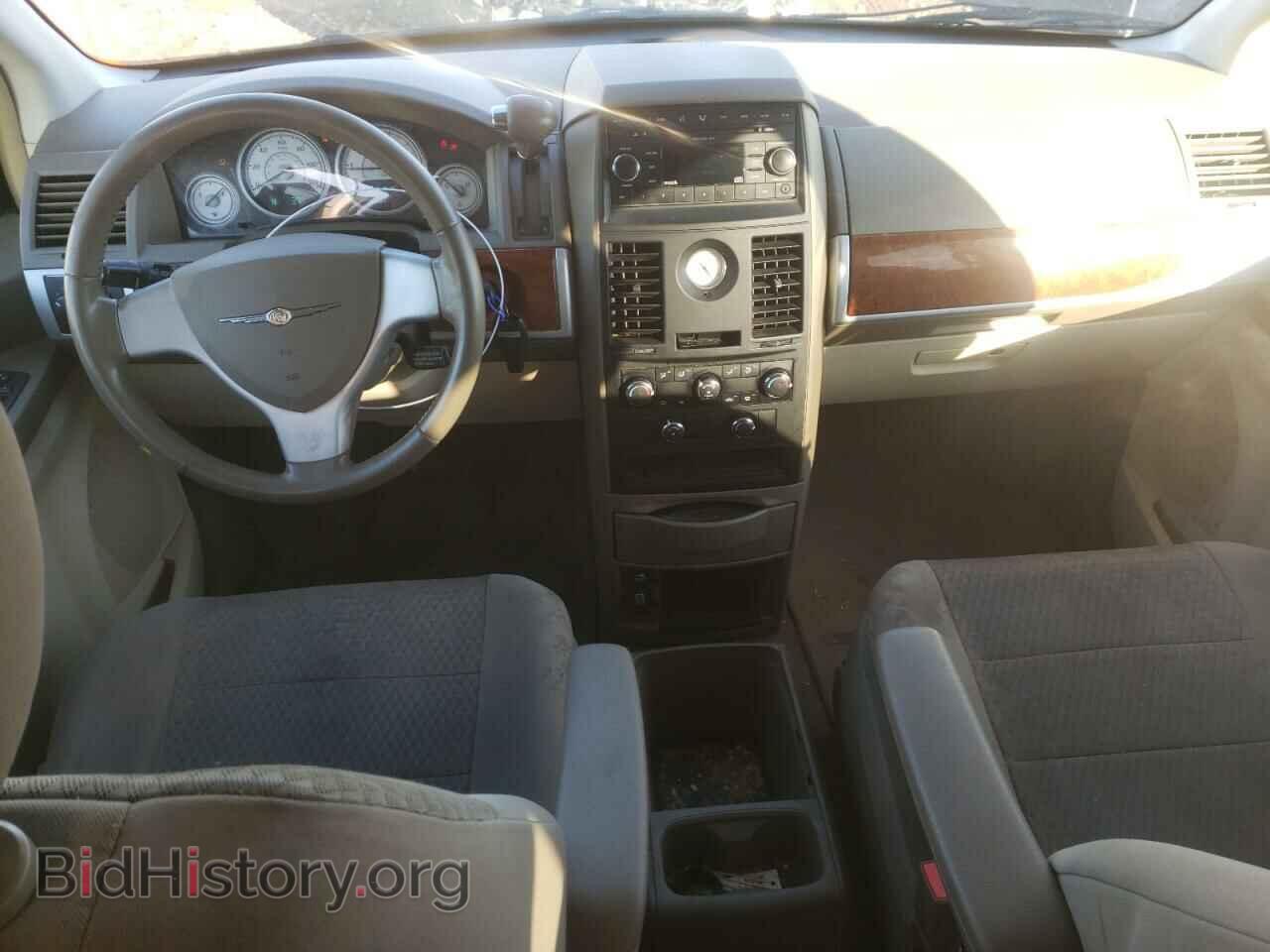 2008 CHRYSLER MINIVAN - VIN: 2A8HR54P78R804092 - Фото 8