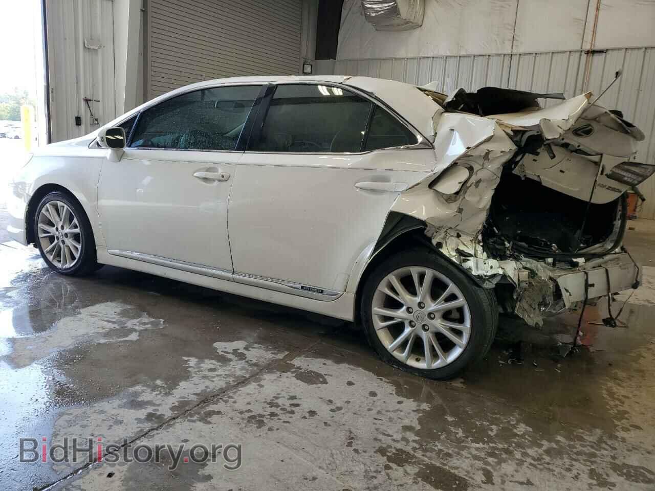 2010 LEXUS HS - VIN: JTHBB1BA5A2004662 - Photo 2
