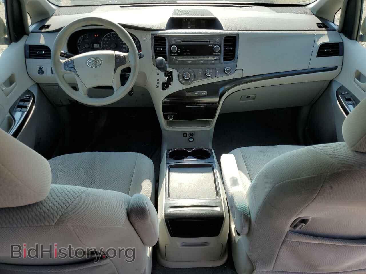 2011 TOYOTA All Models - VIN: 5TDKK3DCXBS084255 - Фото 8