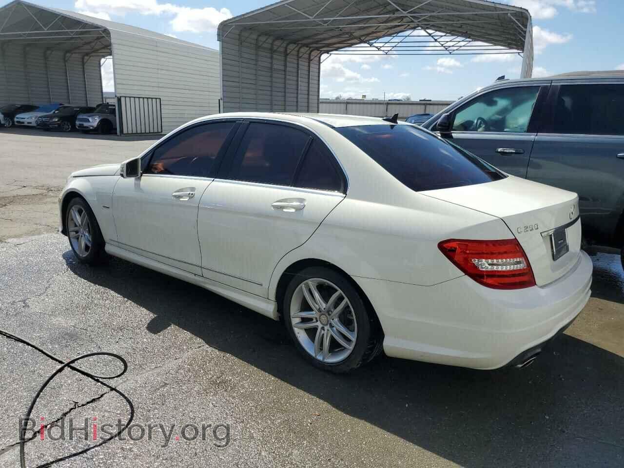 2012 MERCEDES-BENZ C-CLASS - VIN: WDDGF4HB2CR213161 - Фото 2