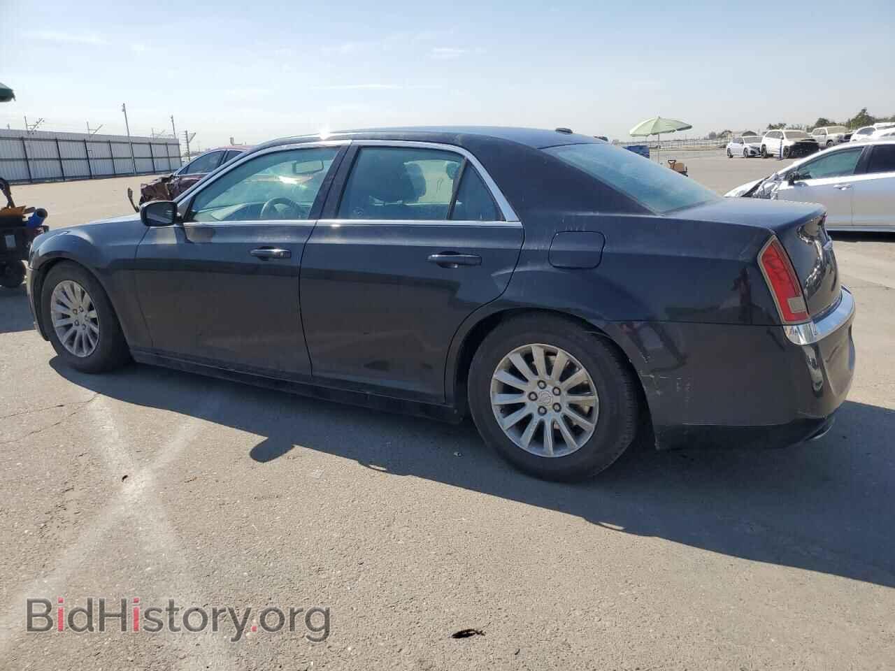 2011 CHRYSLER 300 - VIN: 2C3CA4CG9BH536006 - Фото 2