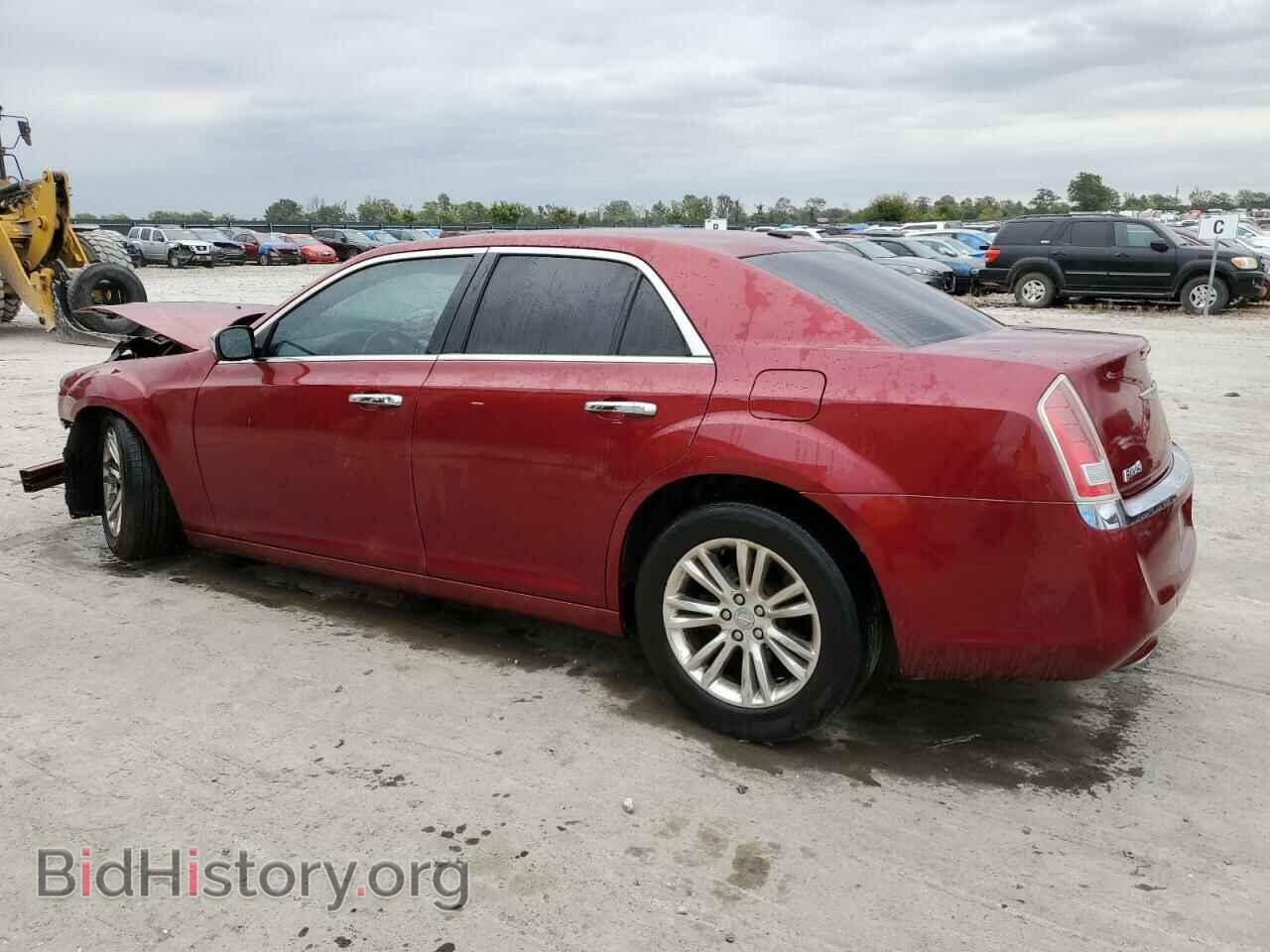 2014 CHRYSLER 300 - VIN: 2C3CCAAGXEH327762 - Фото 2
