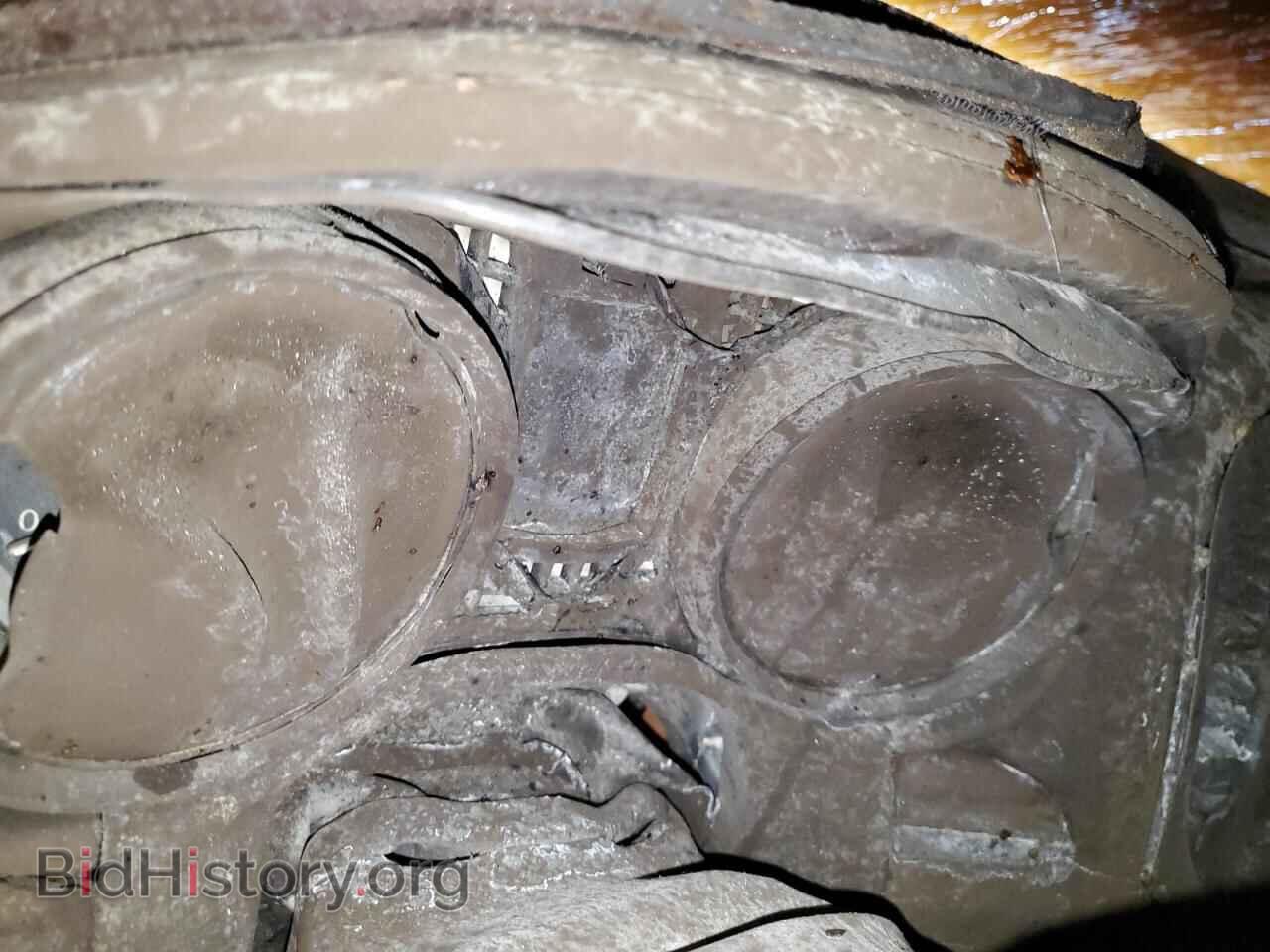 2013 CHRYSLER 300 - VIN: 2C3CCAPT9DH528894 - Фото 9
