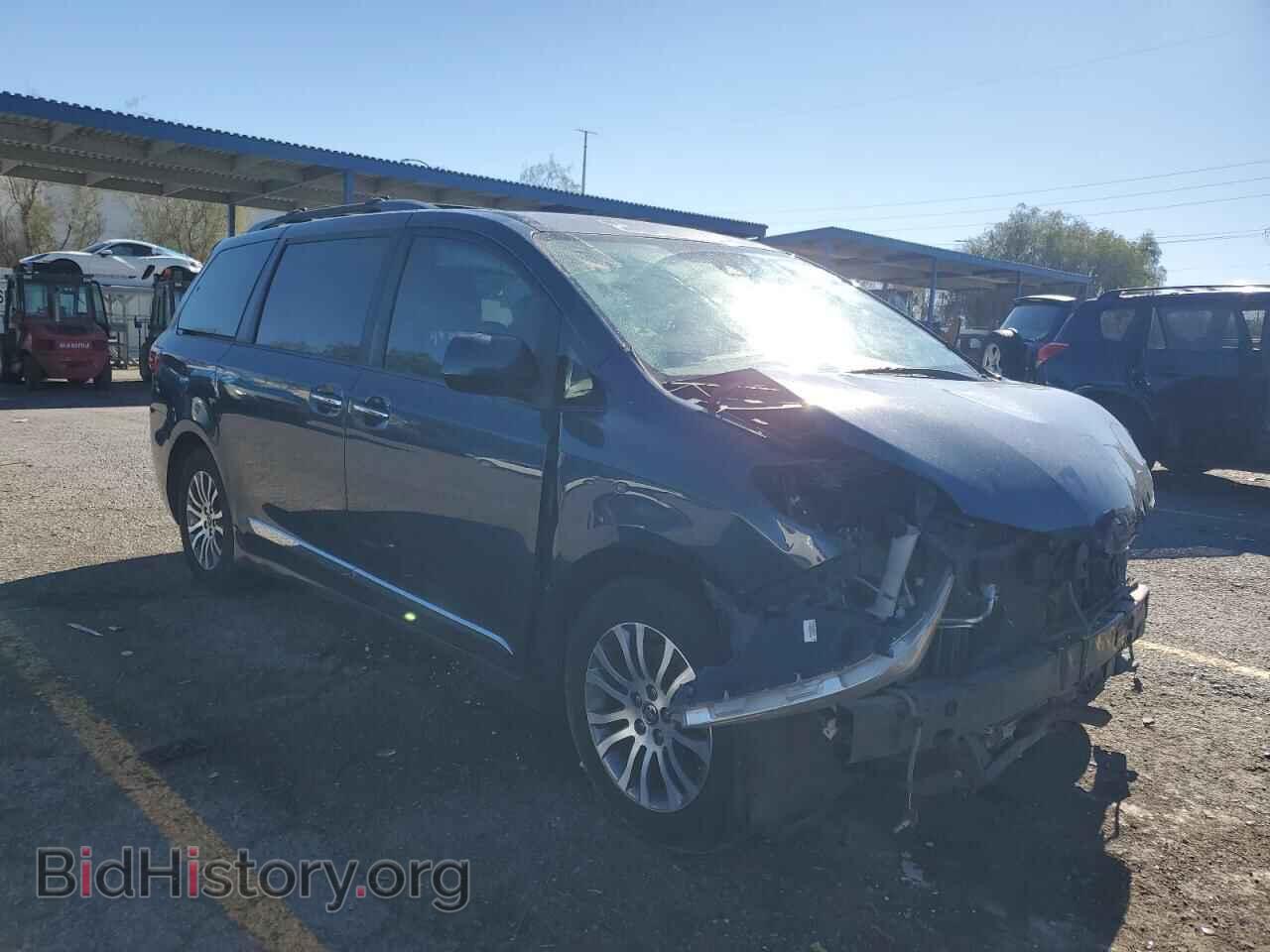 2018 TOYOTA All Models - VIN: 5TDYZ3DC2JS929068 - Photo 4