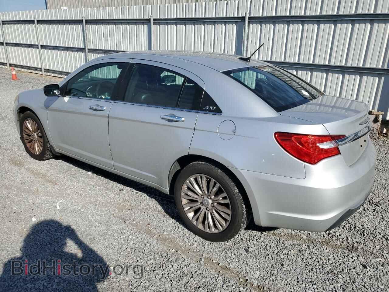 2011 CHRYSLER 200 - VIN: 1C3BC2FB1BN598291 - Photo 2