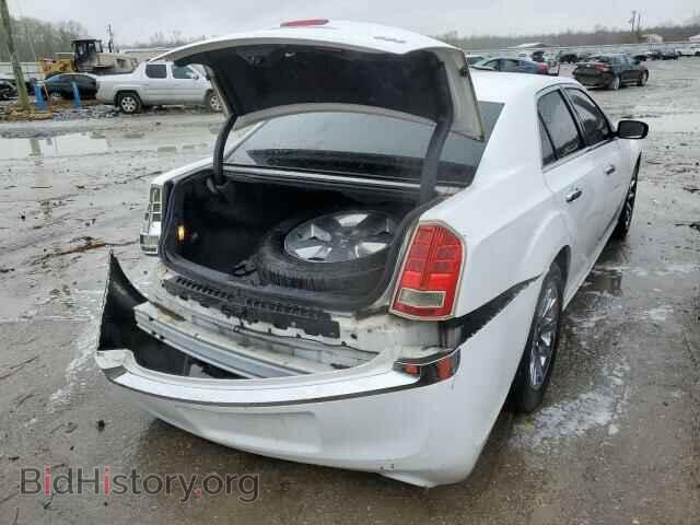 2012 Chrysler 300 (VIN 2C3CCACG3CH310750) — photo 3 of 12