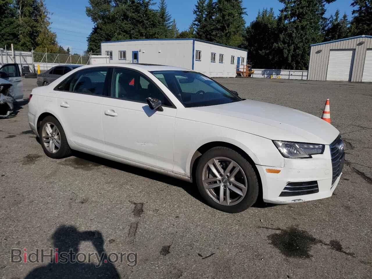2017 AUDI A4 - VIN: WAUGNAF46HN015985 - Фото 4