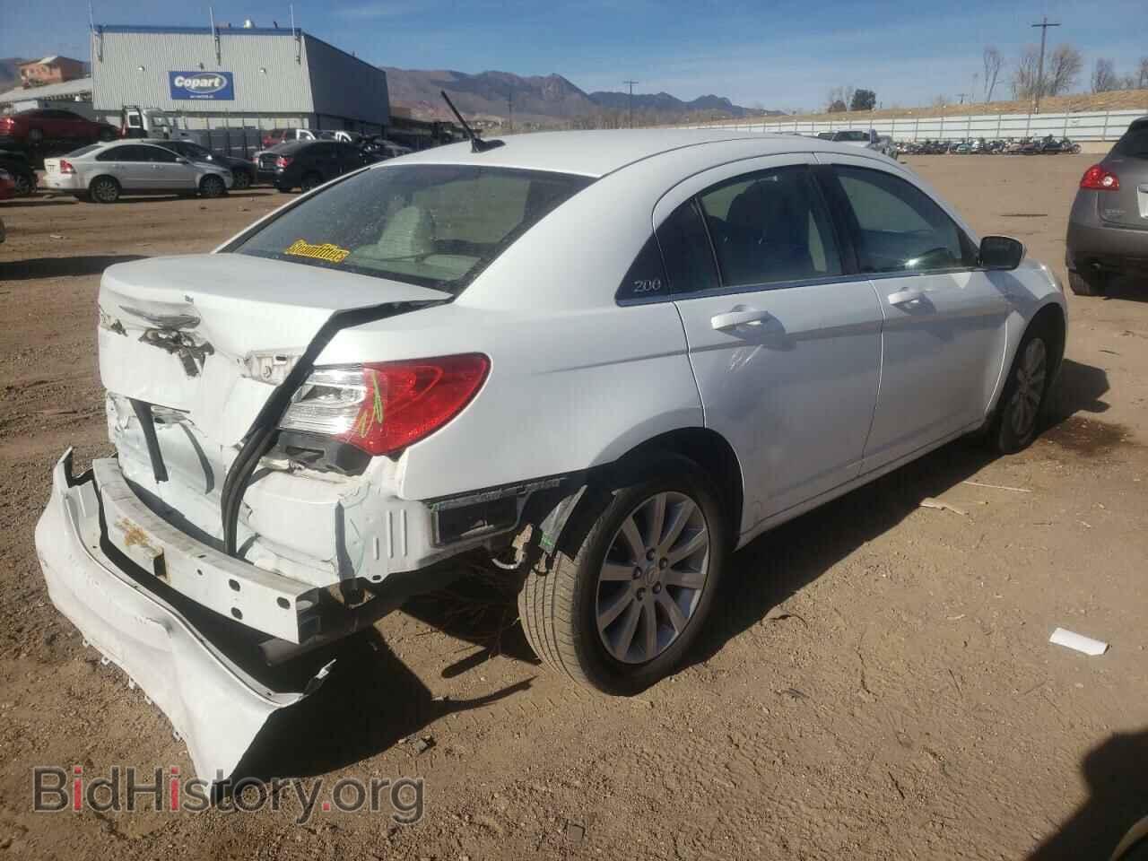 2011 CHRYSLER 200 - VIN: 1C3BC1FB0BN624230 - Фото 3