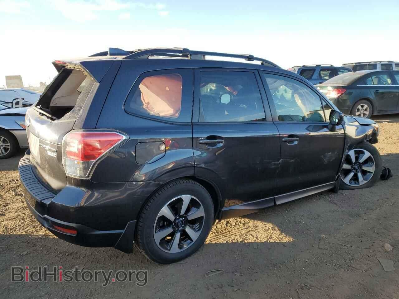 2017 SUBARU FORESTER - VIN: JF2SJAEC3HG802108 - Фото 3