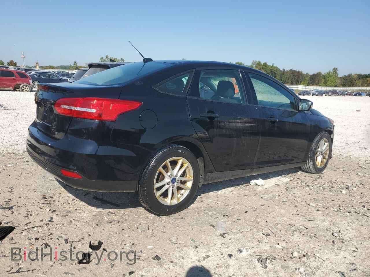 2017 FORD FOCUS - VIN: 1FADP3F2XHL244178 - Фото 3