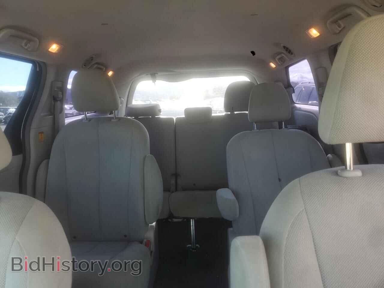 2011 TOYOTA All Models - VIN: 5TDZK3DC6BS040431 - Photo 10