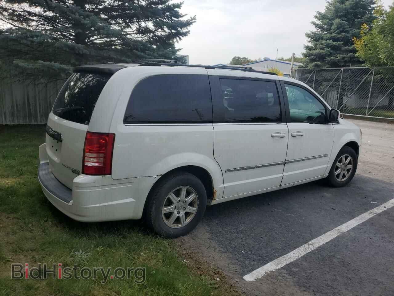 2009 CHRYSLER MINIVAN - VIN: 2A8HR54X99R589803 - Фото 3