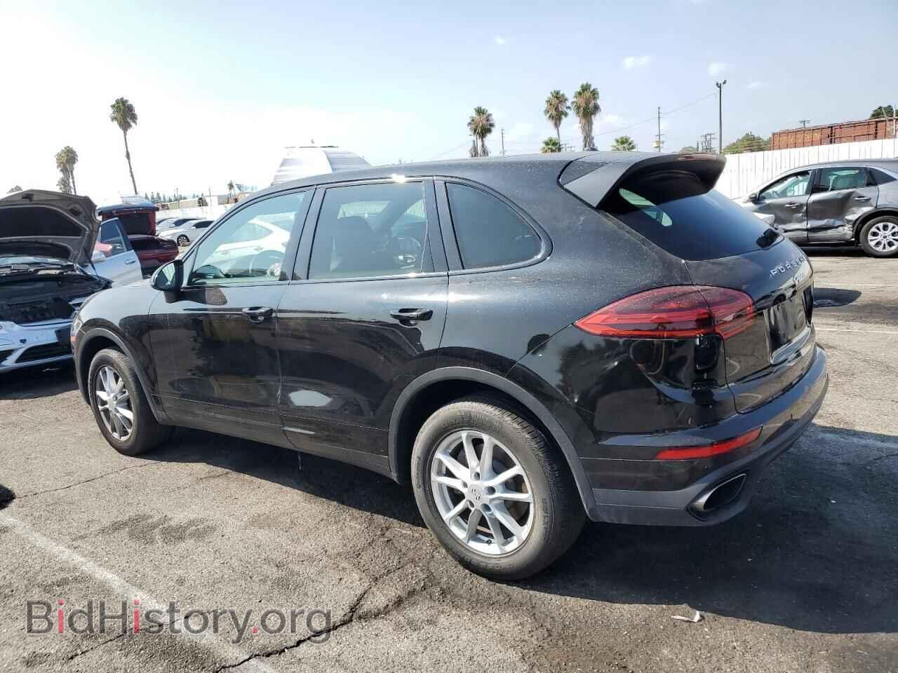 2017 PORSCHE CAYENNE - VIN: WP1AA2A26HKA90699 - Photo 2