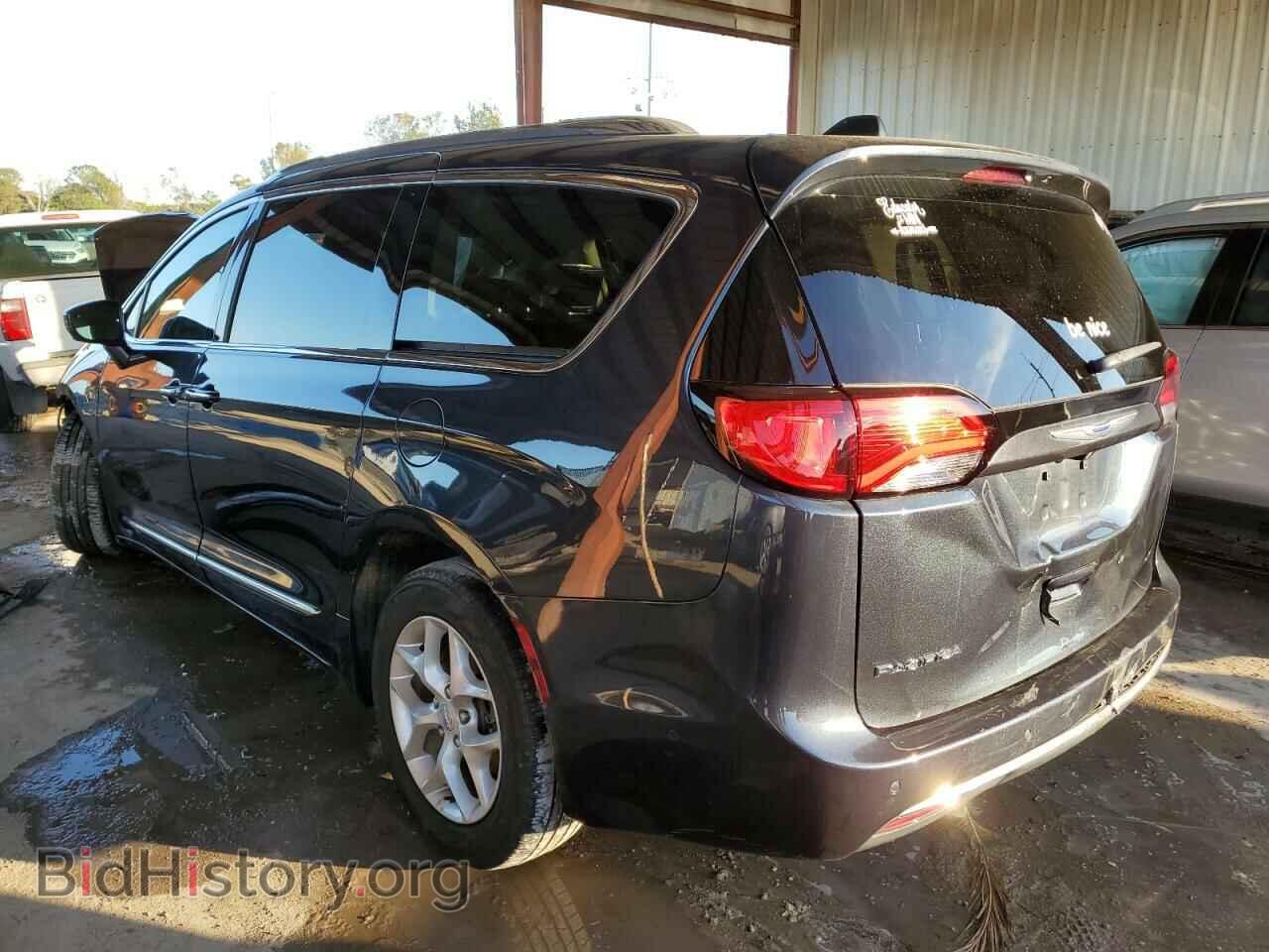 2019 CHRYSLER PACIFICA - VIN: 2C4RC1EG2KR738093 - Photo 2