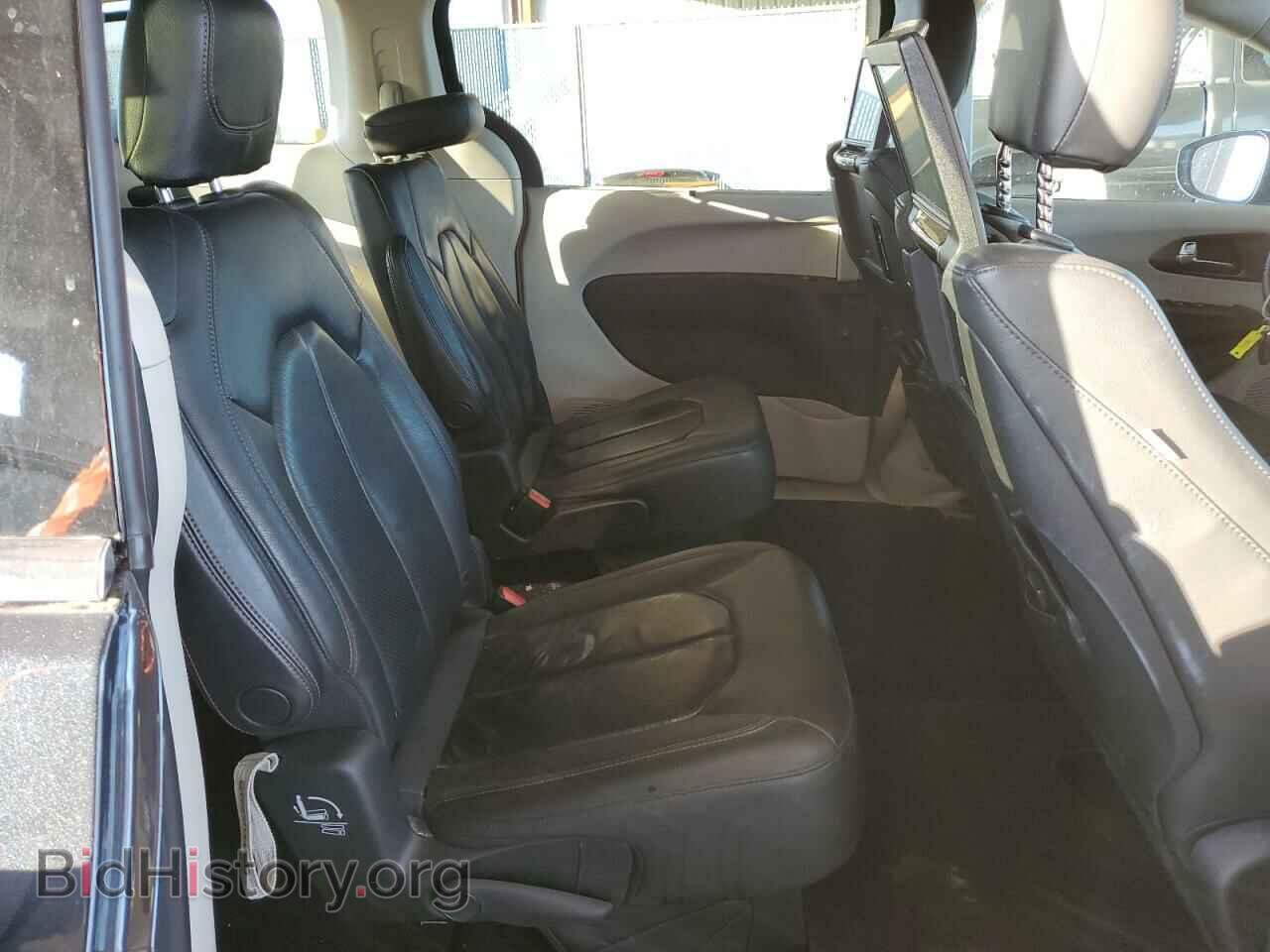 2019 CHRYSLER PACIFICA - VIN: 2C4RC1EG2KR738093 - Photo 11