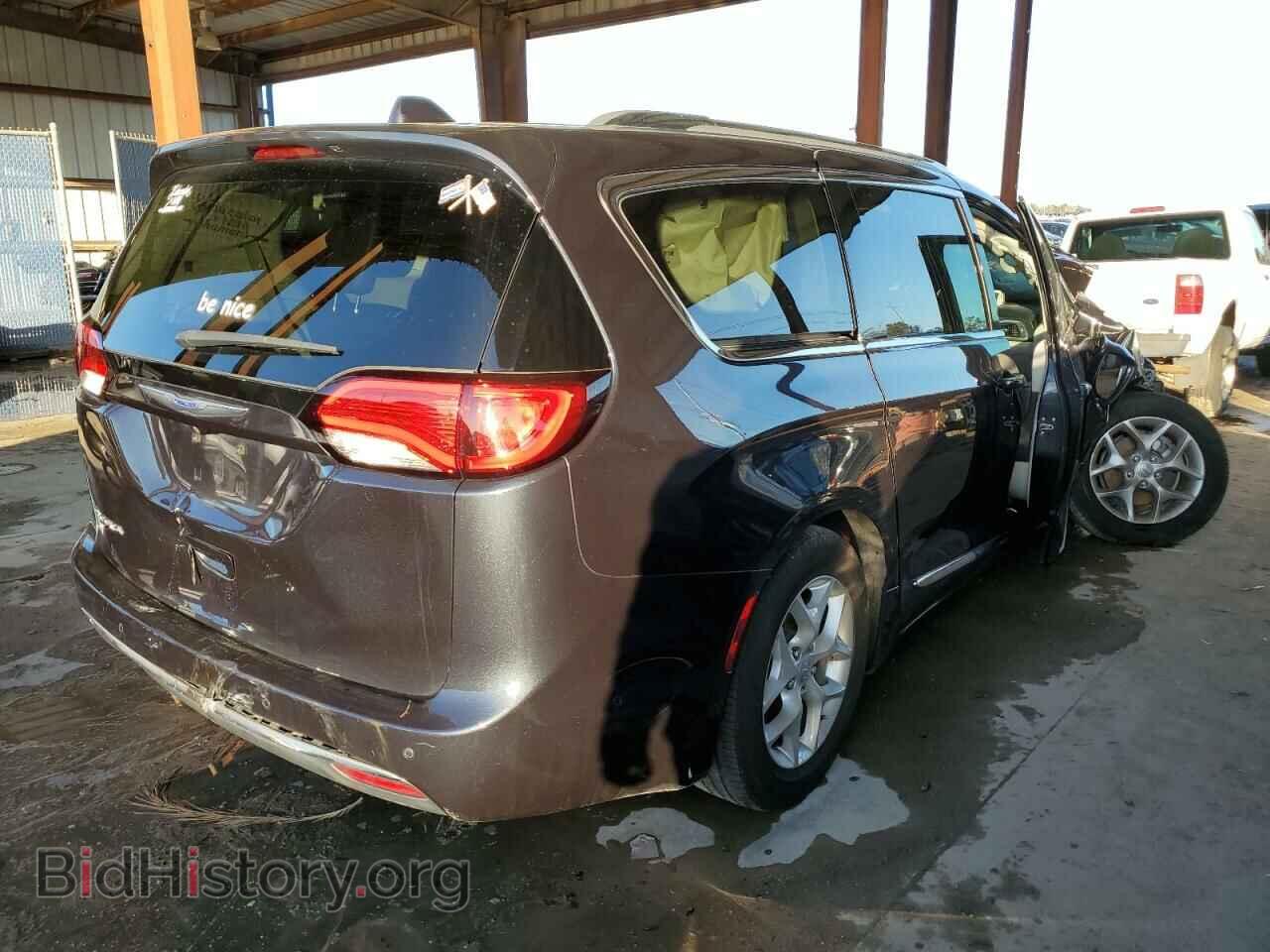 2019 CHRYSLER PACIFICA - VIN: 2C4RC1EG2KR738093 - Photo 3