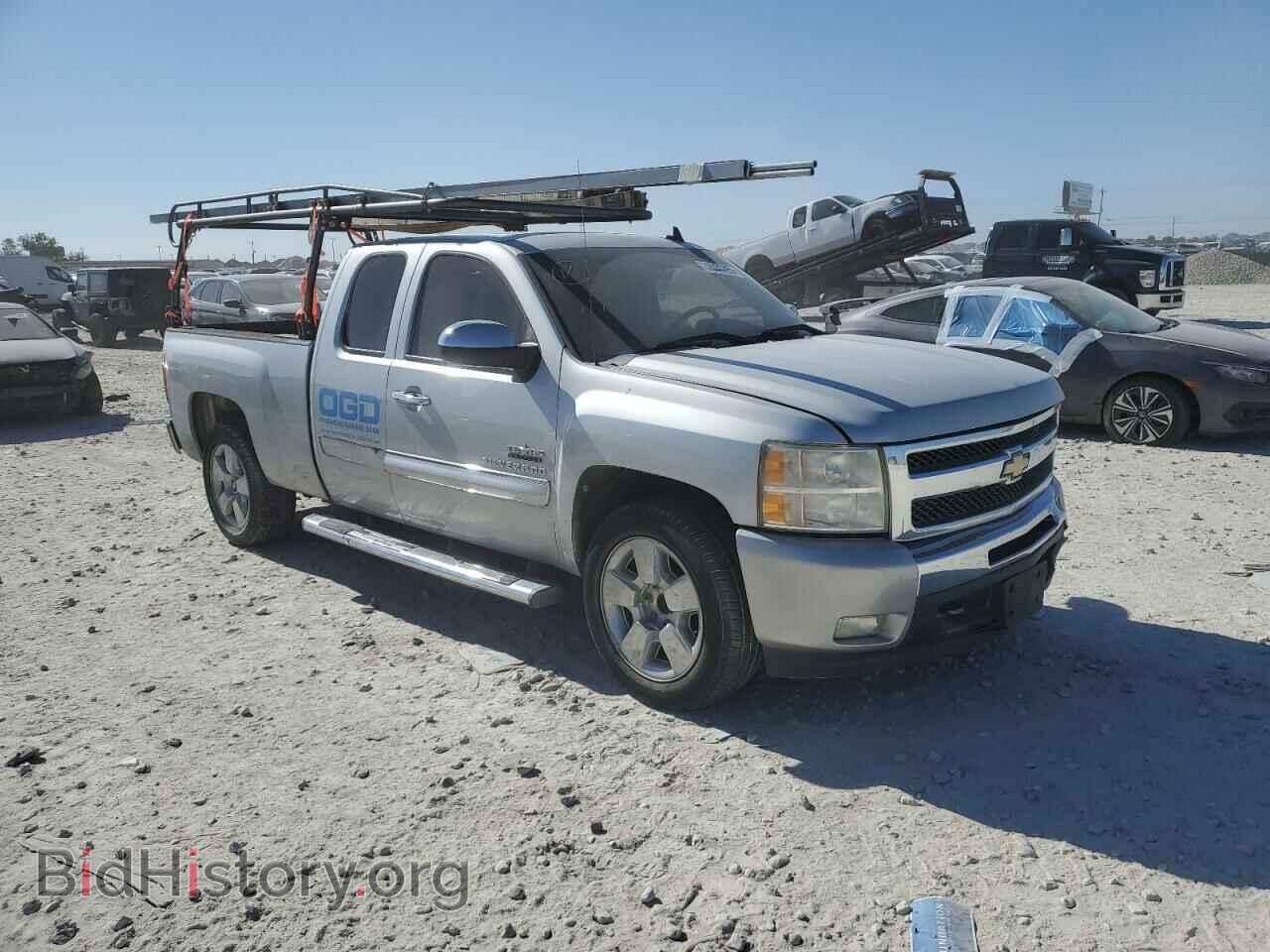 2011 CHEVROLET ALL Models - VIN: 1GCRCSE05BZ206819 - Фото 4