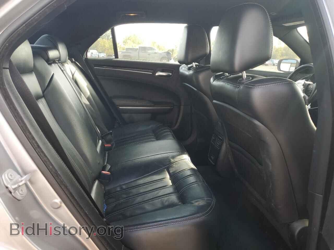 2017 CHRYSLER 300 - VIN: 2C3CCAGG0HH597580 - Фото 10