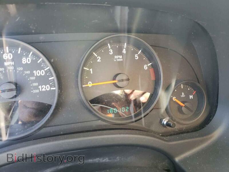 2012 Jeep COMPASS (VIN 1C4NJDBB3CD591608) — photo 9 of 13