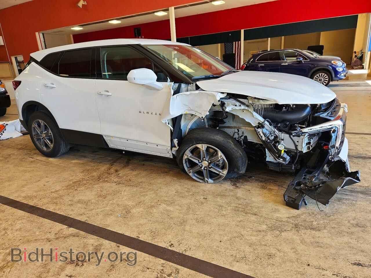 2025 CHEVROLET BLAZER - VIN: 3GNKBCR4XSS263979 - Photo 4