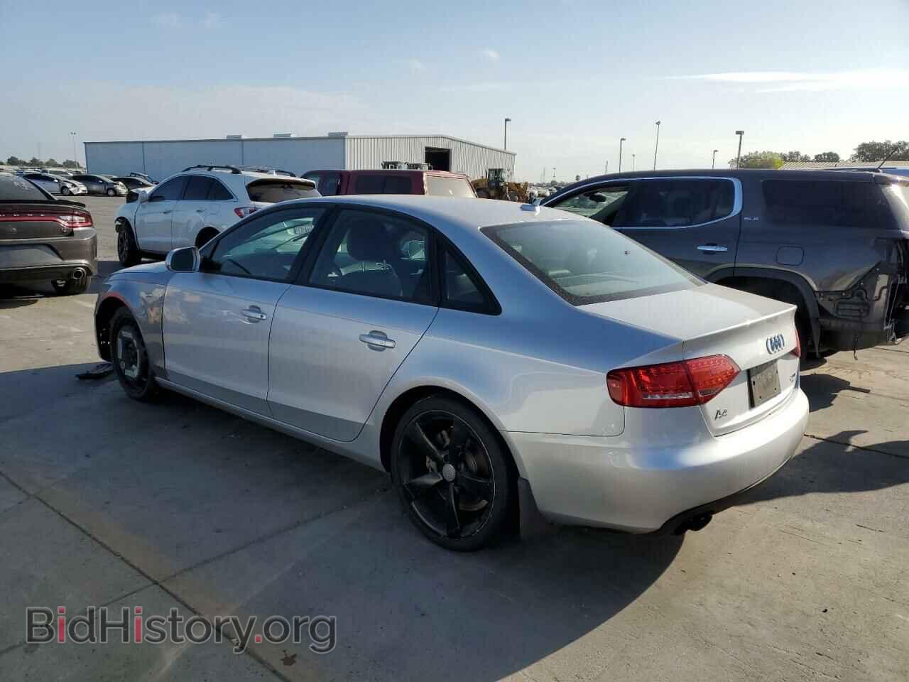 2011 AUDI A4 - VIN: WAUFFAFL0BN036693 - Photo 2