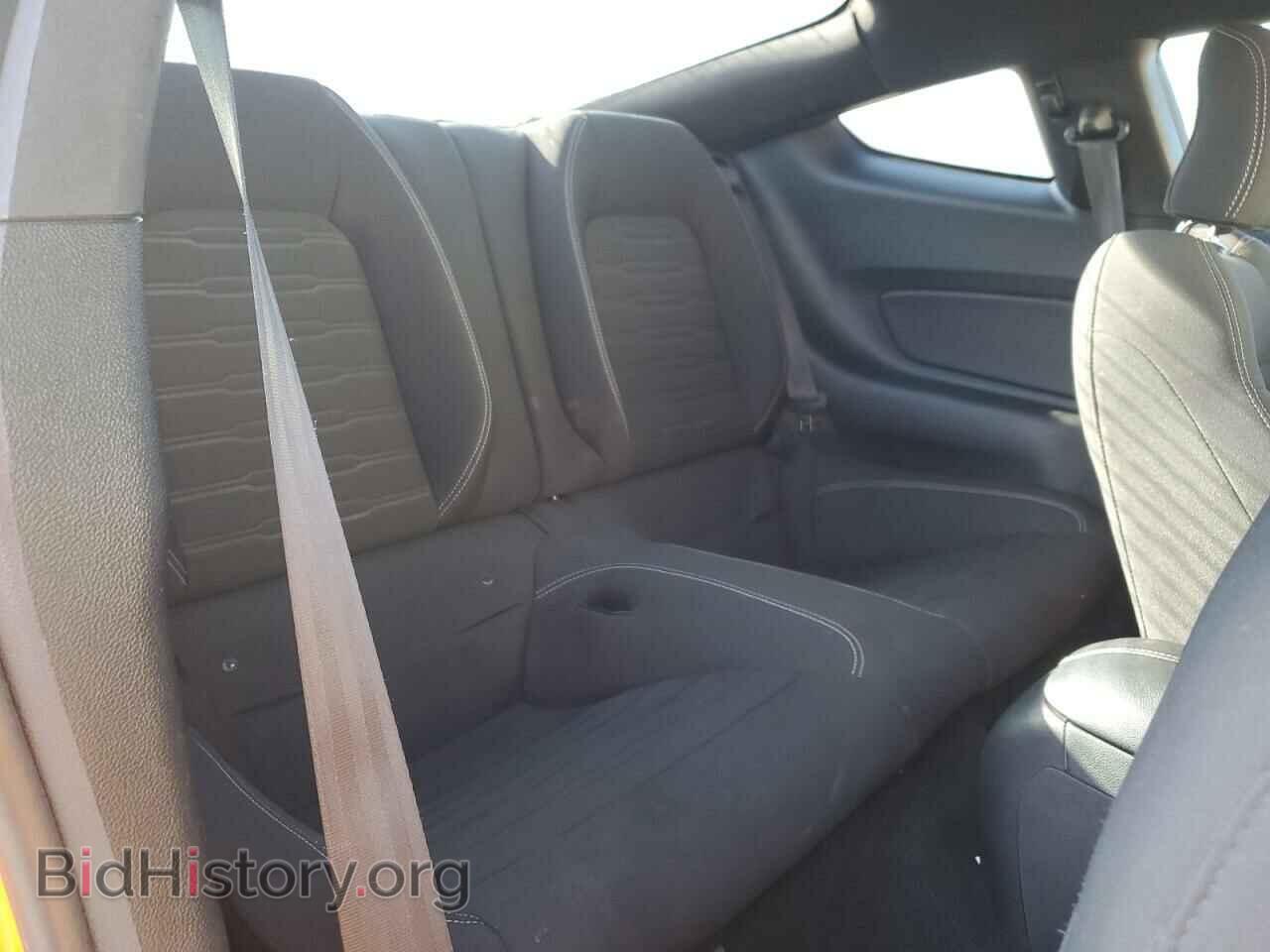 2018 FORD MUSTANG - VIN: 1FA6P8CF7J5111983 - Фото 10