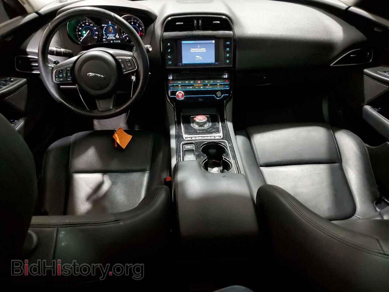 2017 JAGUAR XE - VIN: SAJAJ4BV1HCP10599 - Фото 8