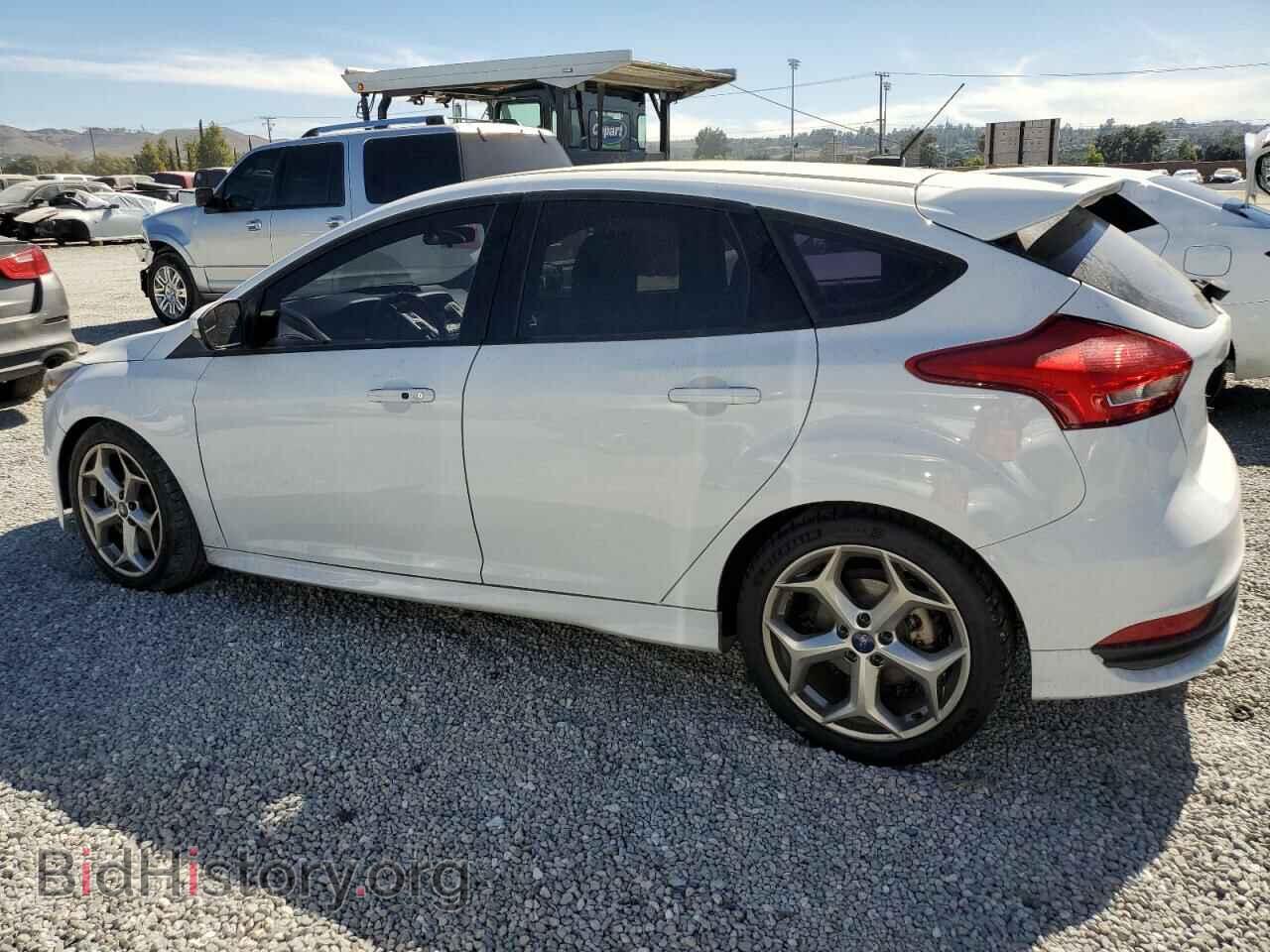 2016 FORD FOCUS - VIN: 1FADP3L97GL315465 - Photo 2