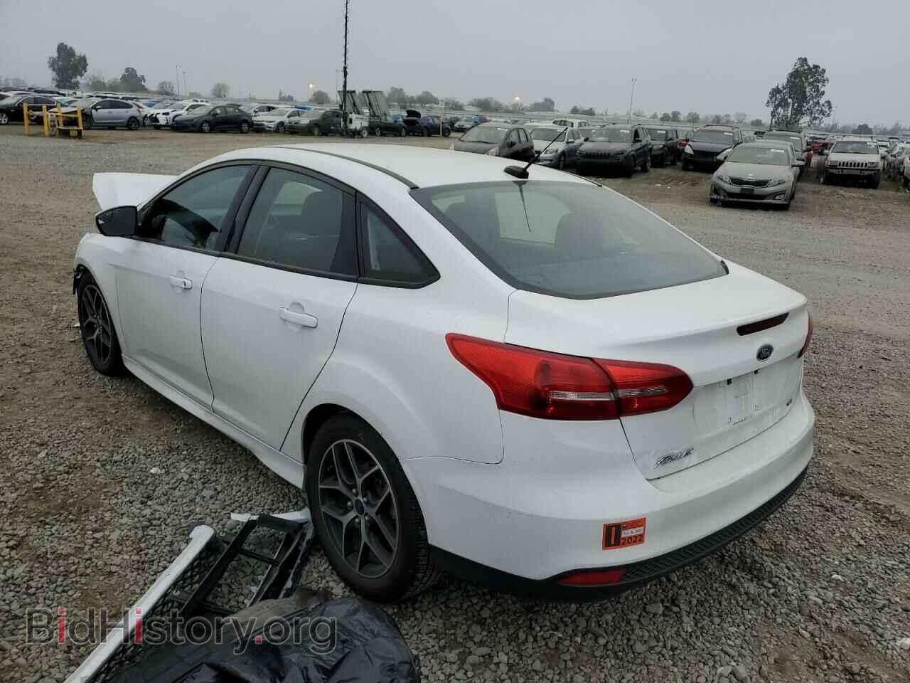 2016 FORD FOCUS - VIN: 1FADP3F25GL254163 - Фото 2