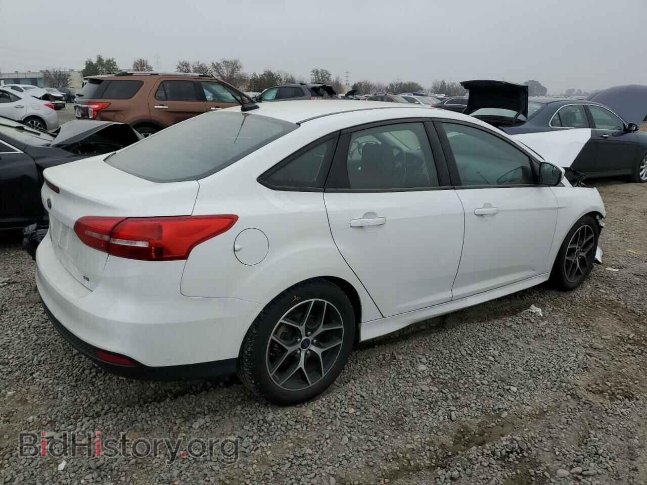 2016 FORD FOCUS - VIN: 1FADP3F25GL254163 - Фото 3