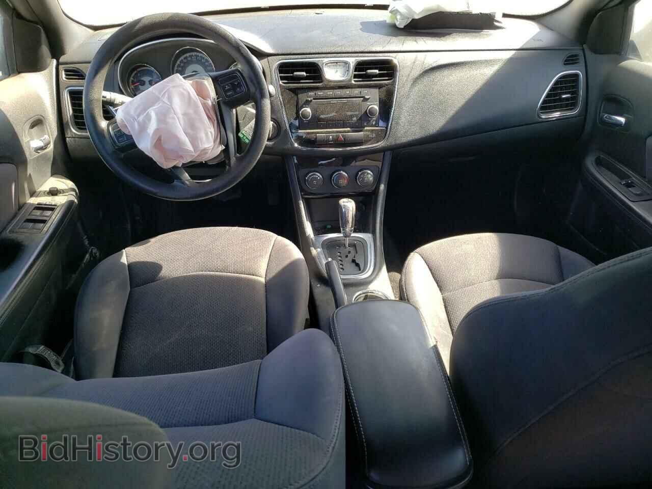 2012 CHRYSLER 200 - VIN: 1C3CCBABXCN273717 - Фото 8