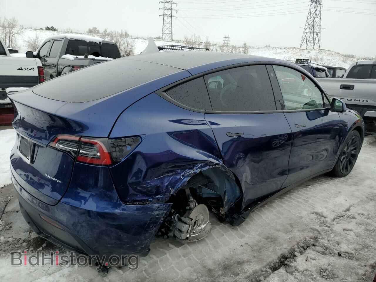 2022 TESLA MODEL Y - VIN: 7SAYGDEE3NF445290 - Фото 3