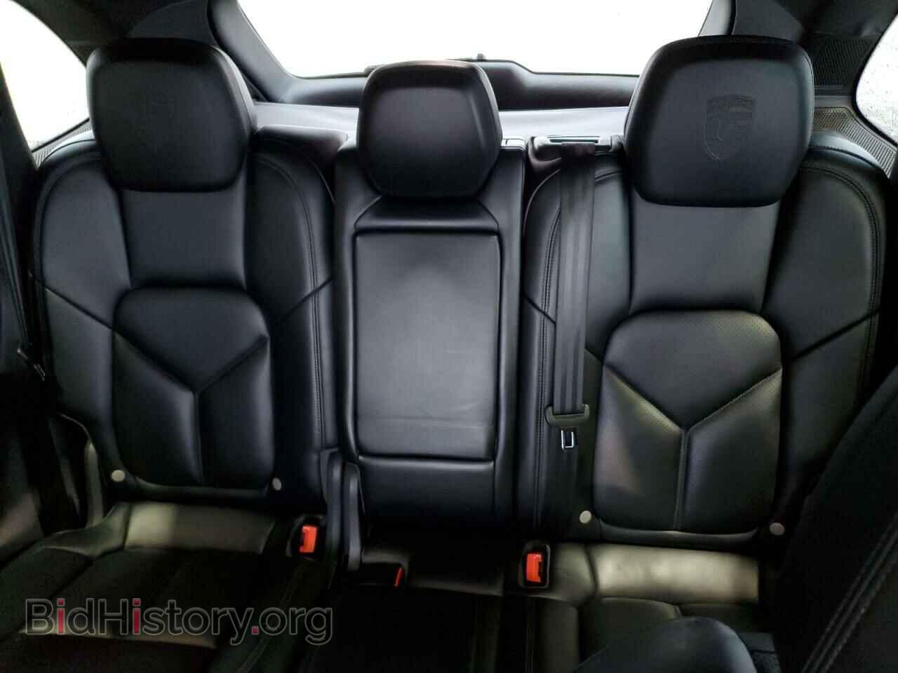 2017 PORSCHE CAYENNE - VIN: WP1AA2A20HKA82050 - Фото 10