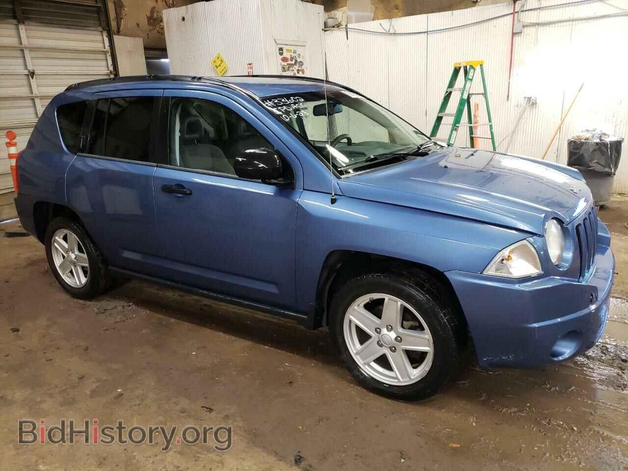 2007 JEEP COMPASS - VIN: 1J8FF47W97D193688 - Photo 4