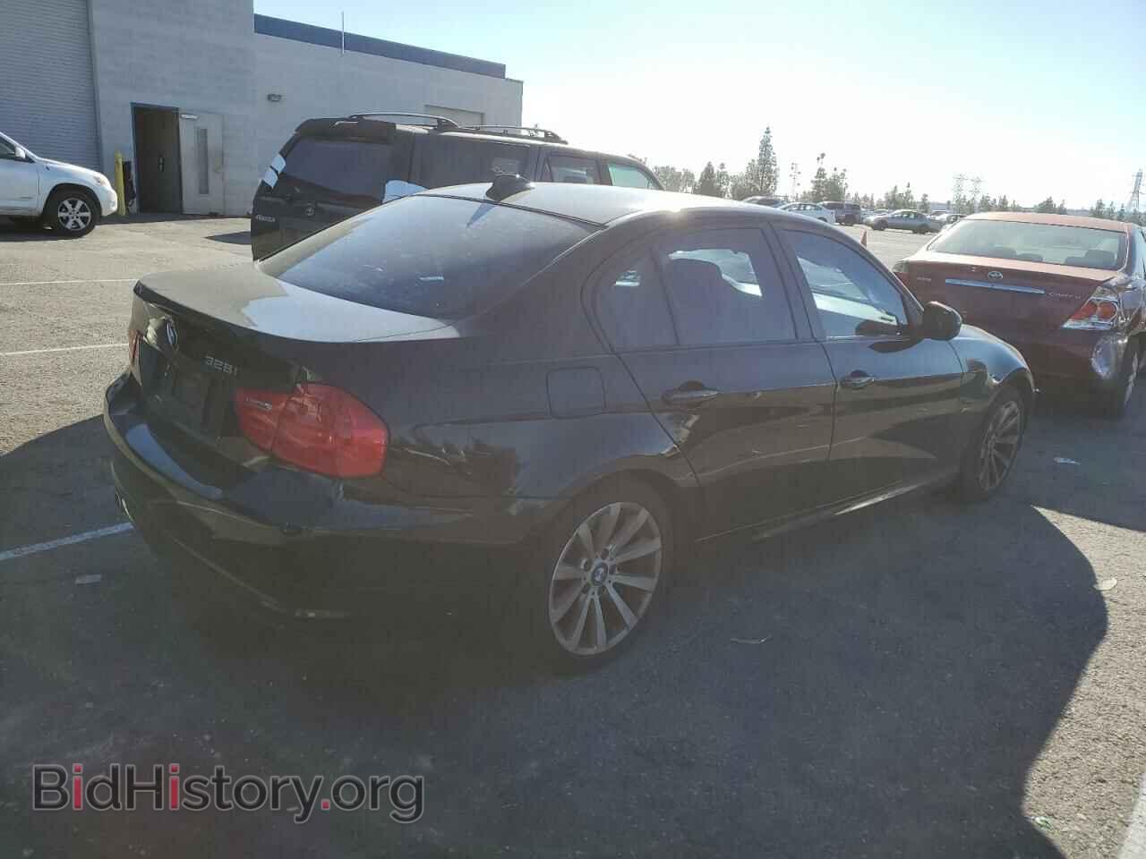 2009 BMW 3 SERIES - VIN: WBAPK73599A457113 - Фото 3