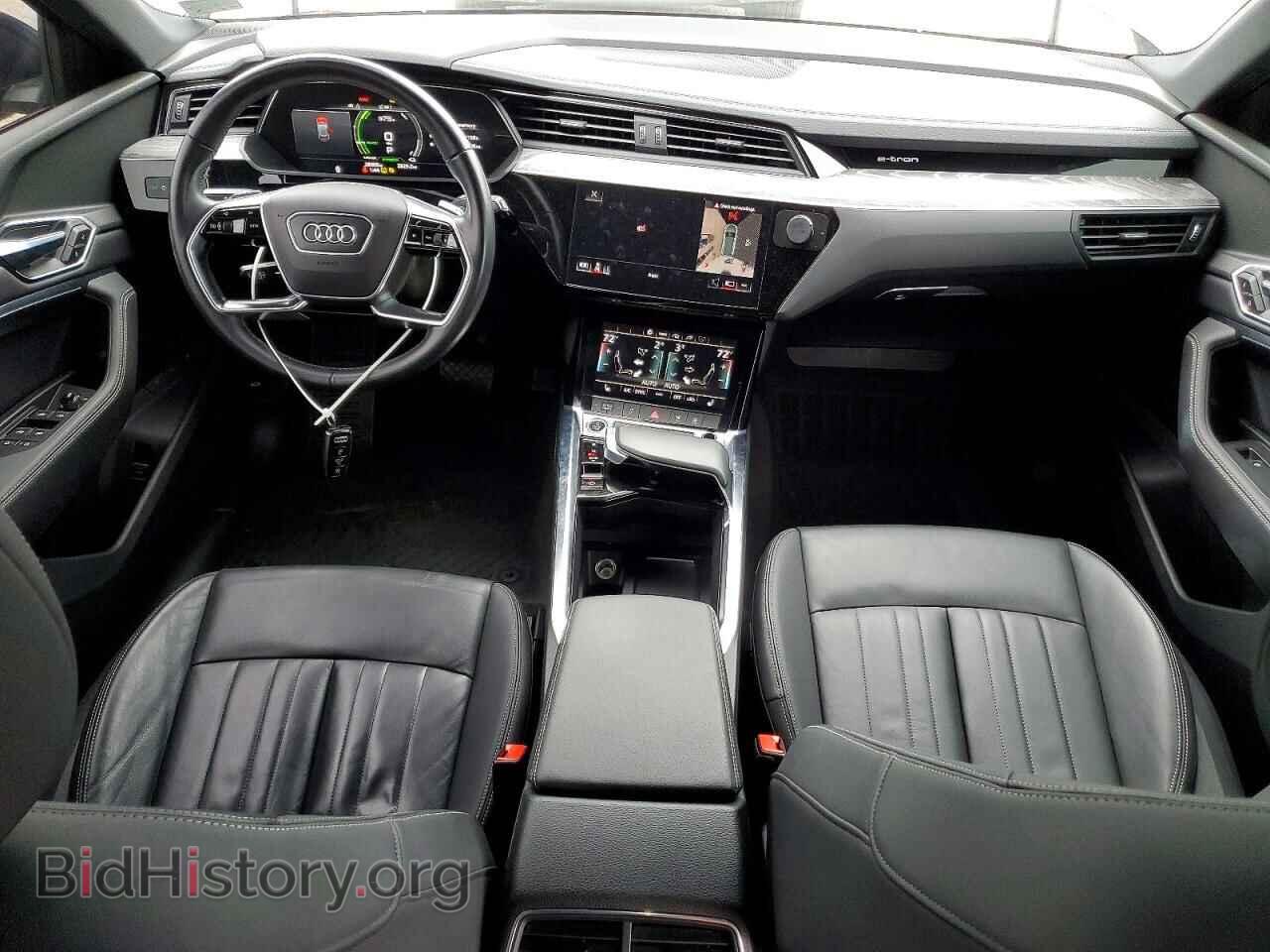 2022 AUDI E-TRON - VIN: WA1AAAGEXNB010419 - Photo 8