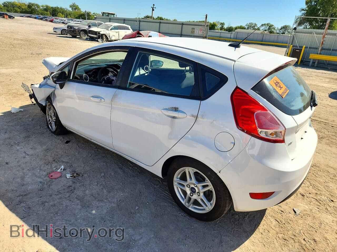 2017 FORD FIESTA - VIN: 3FADP4EJ7HM131995 - Photo 2