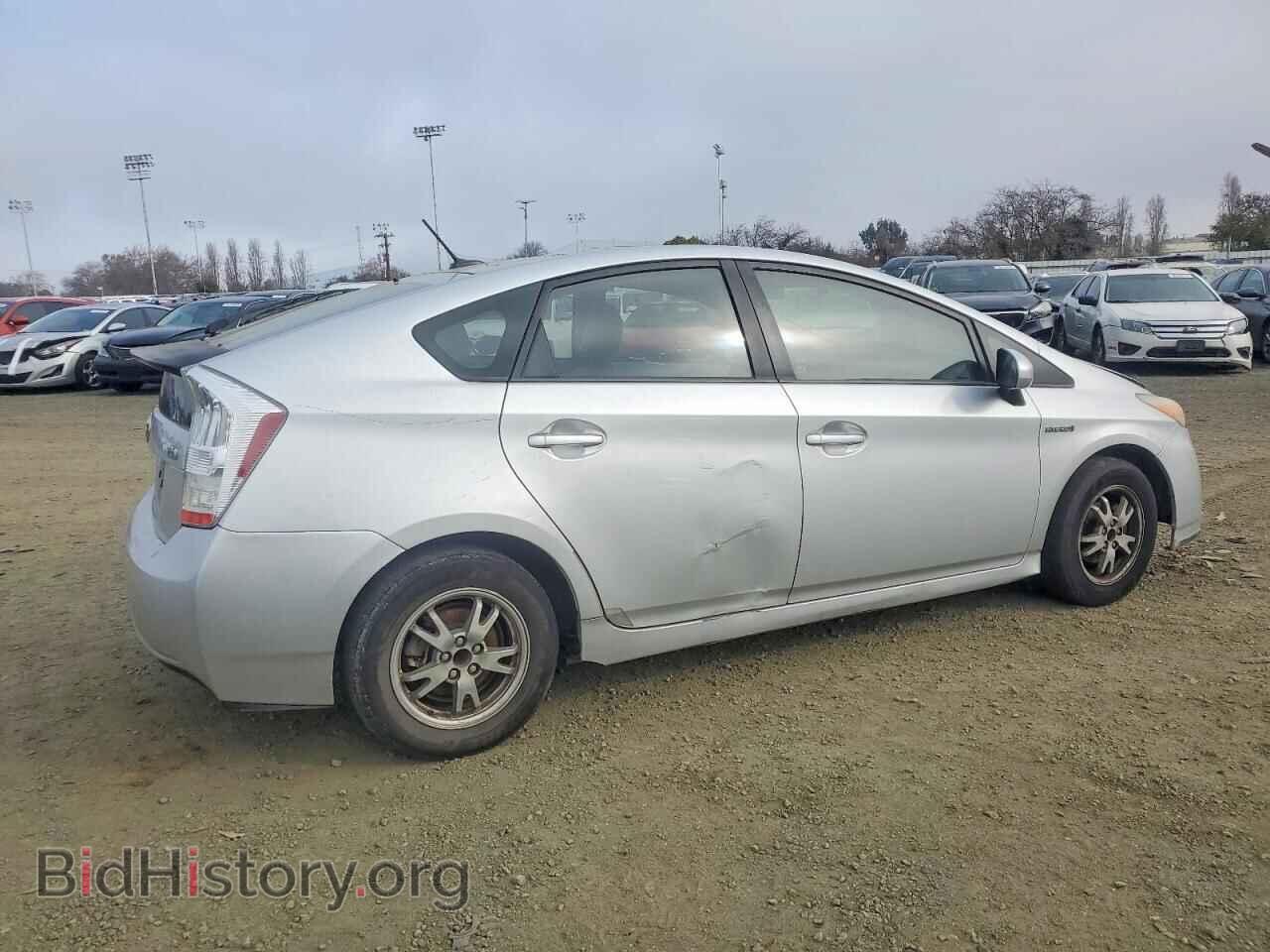 2011 TOYOTA PRIUS - VIN: JTDKN3DU4B5256396 - Фото 3