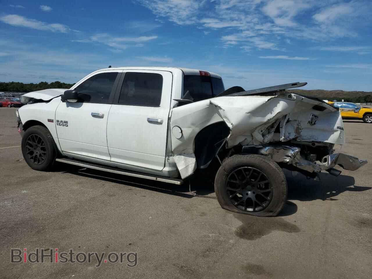 2017 RAM 1500 - VIN: 3C6RR7LT6HG524036 - Фото 2