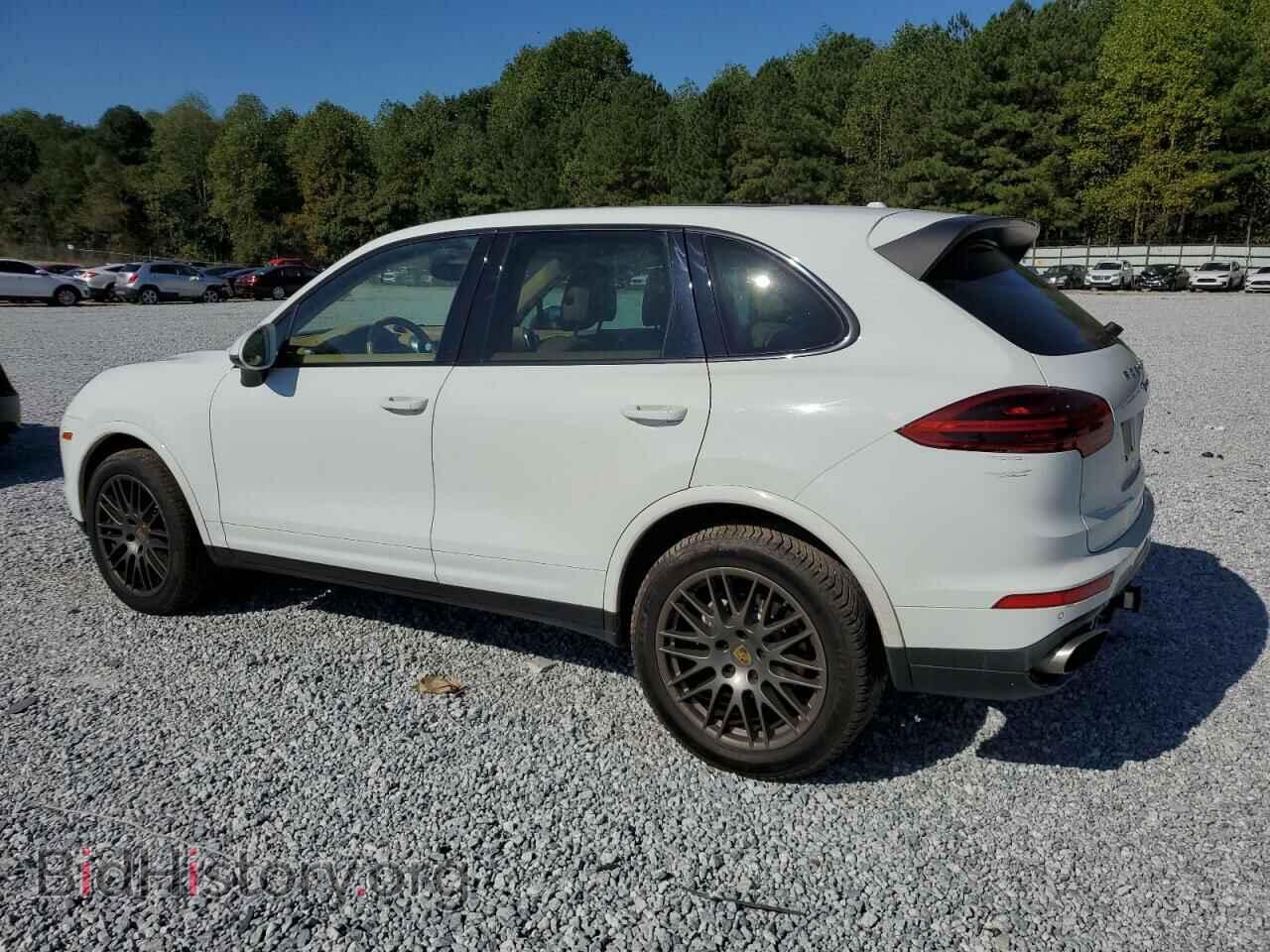 2017 PORSCHE CAYENNE - VIN: WP1AA2A20HKA85031 - Фото 2