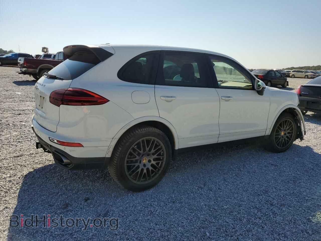2017 PORSCHE CAYENNE - VIN: WP1AA2A20HKA85031 - Фото 3