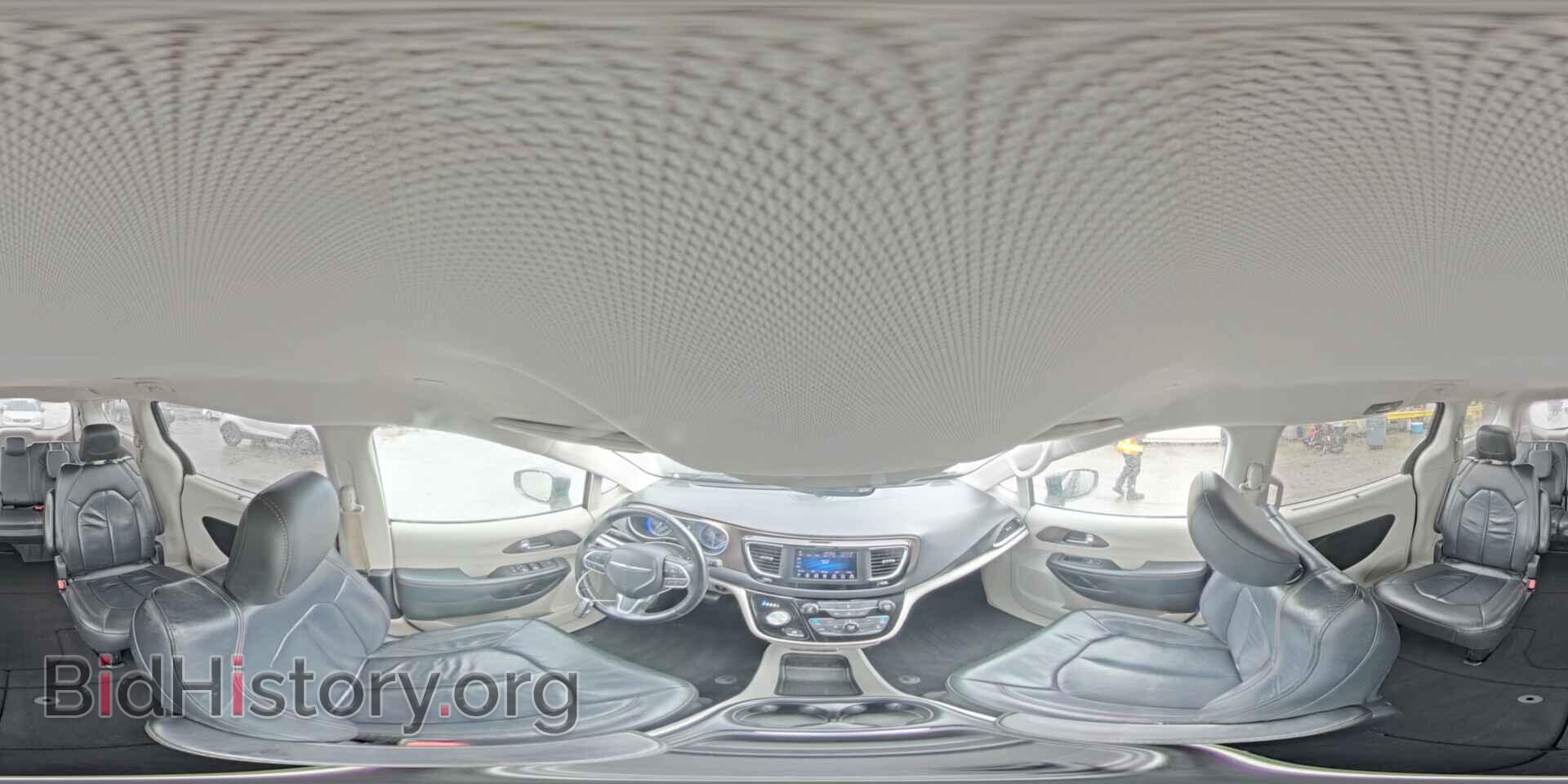 2017 CHRYSLER PACIFICA - VIN: 2C4RC1BG5HR667436 - Photo 15
