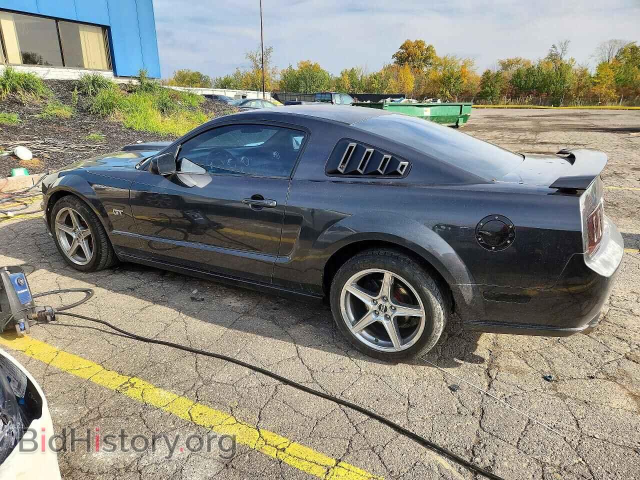 2007 FORD MUSTANG - VIN: 1ZVHT82H975340642 - Фото 2