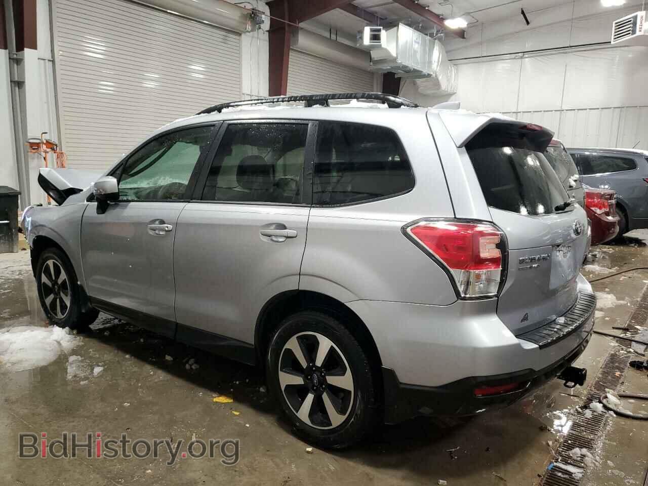 2017 SUBARU FORESTER - VIN: JF2SJAEC6HH518532 - Фото 2