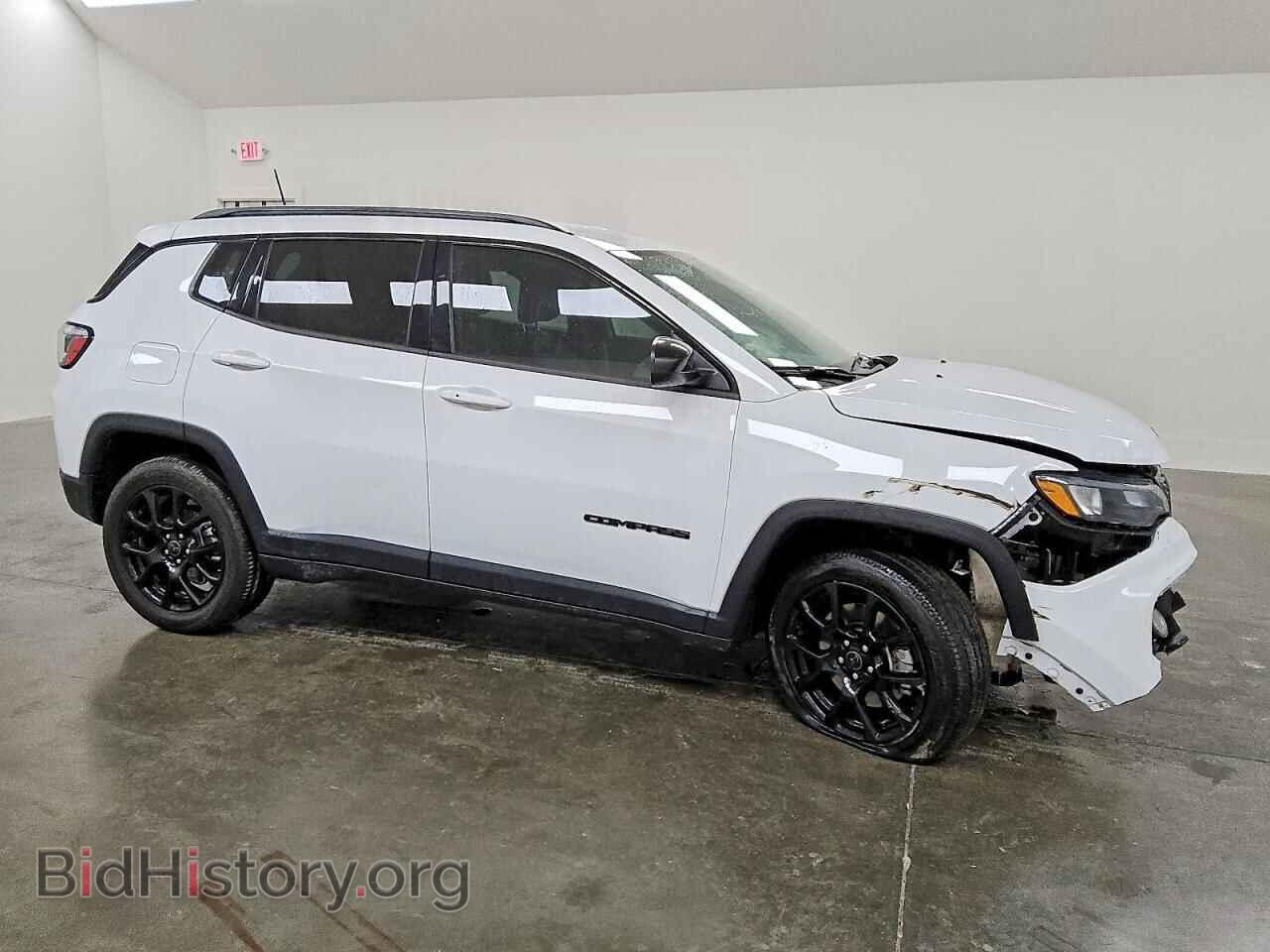 2025 JEEP COMPASS - VIN: 3C4NJDBN9ST554372 - Фото 4
