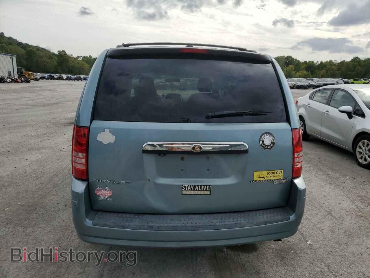 2009 CHRYSLER MINIVAN - VIN: 2A8HR54189R589755 - Фото 6