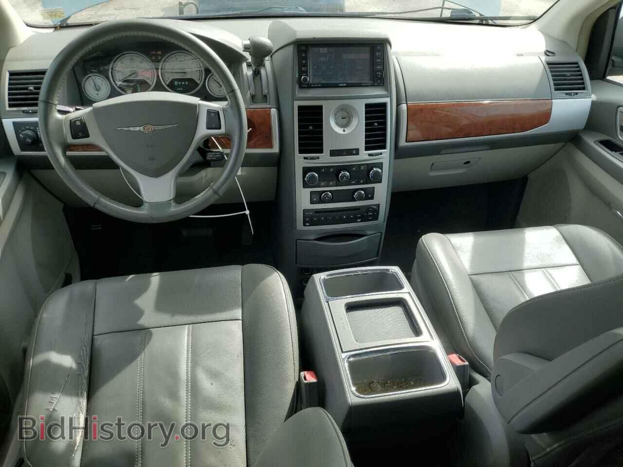 2009 CHRYSLER MINIVAN - VIN: 2A8HR54189R589755 - Фото 8