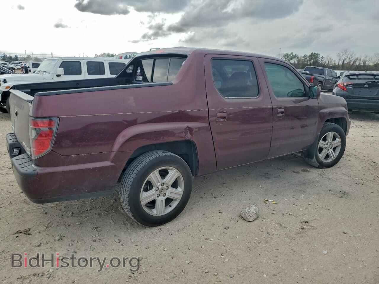 2013 HONDA RIDGELINE - VIN: 5FPYK1F54DB003522 - Фото 3